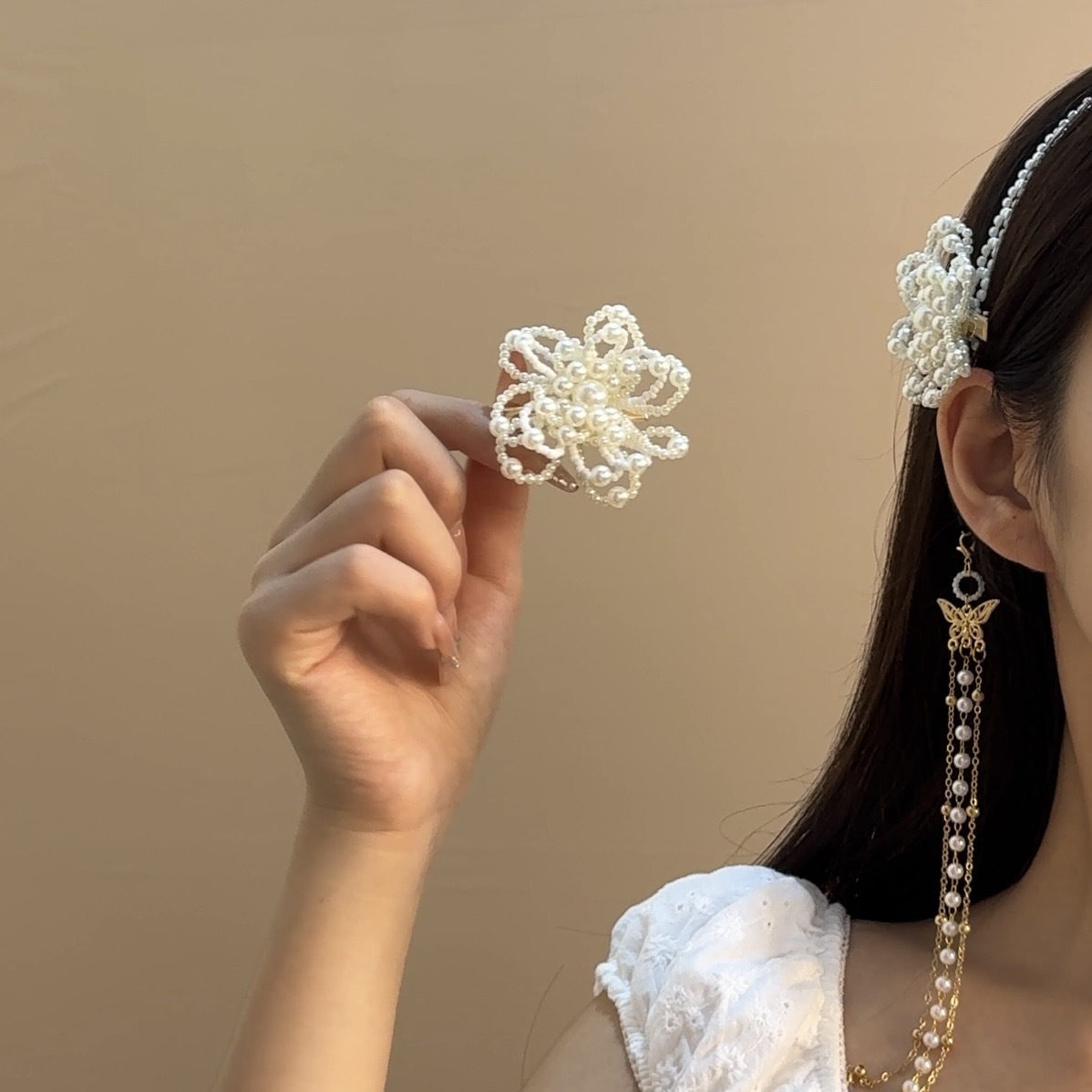 Hua Wan Qingrou 2026 new Chinese-style pearl flower hair chain with butterfly pendant, suitable for braided hairstyles and ancient-style hair accessories