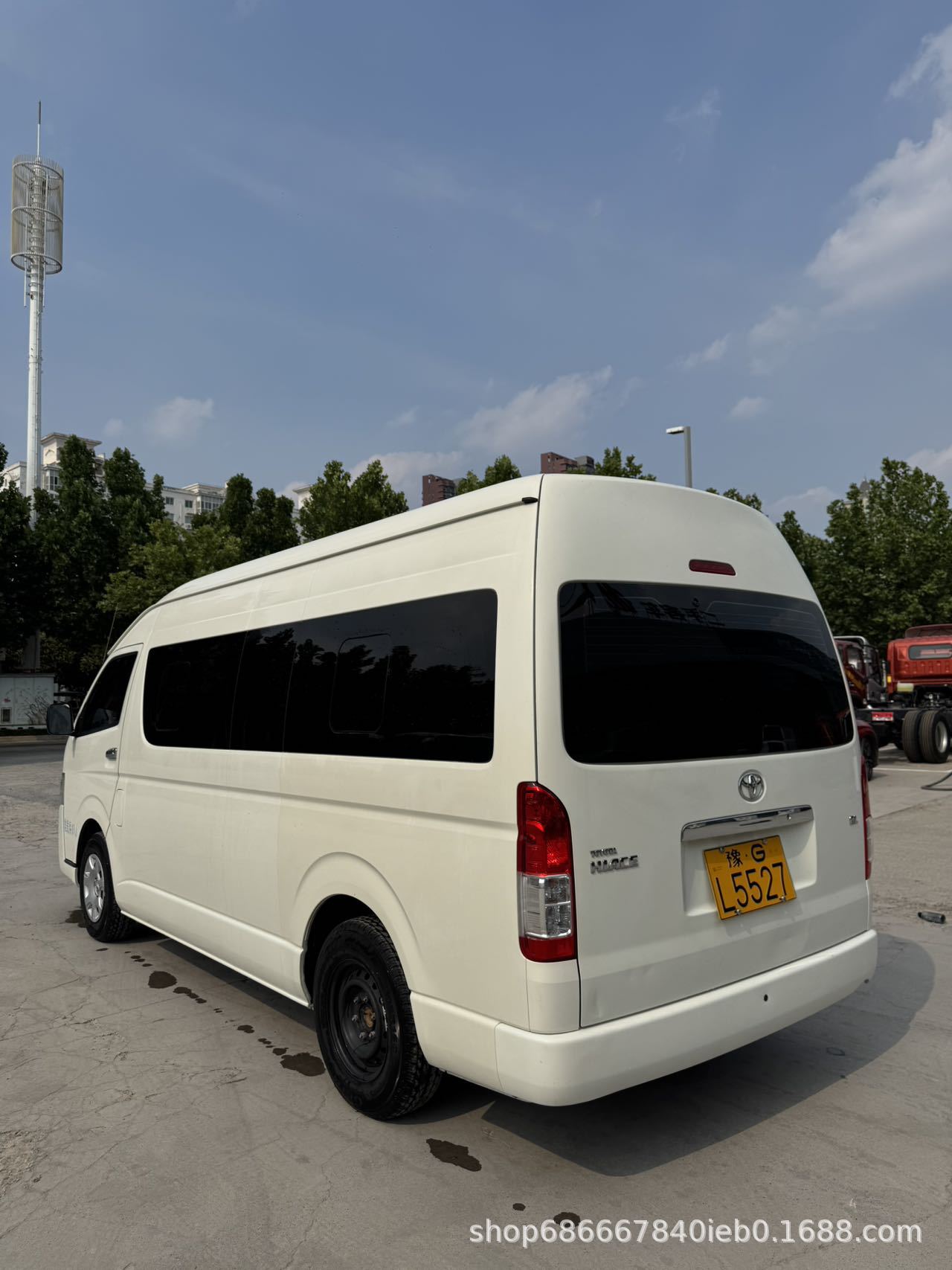 Export to Africa: Factory direct sales of light trucks, diesel buses, commercial buses, and medium-sized vehicles
