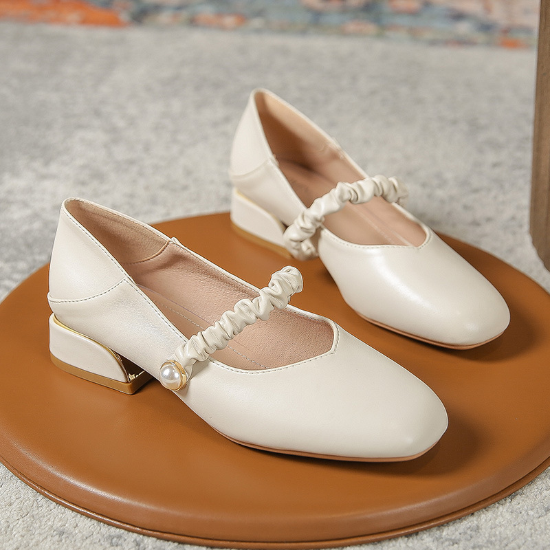 Mary's shoes female 2021 new little fairy simple pearl square head single shoes with compact with Lefu shoes