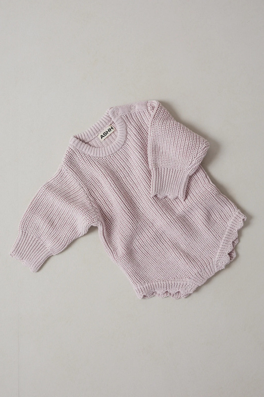 INS新生児耳付きベビー服、ニット機刺繍綿糸三角ロンパース、幼児用ワンピース|undefined