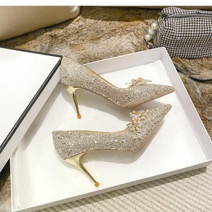 �W���L���^�Ը�ҹ���@�ݸ߸�ЬŮЬ�����r���Wҫ��Ƭ�鼆ˮ����Ь