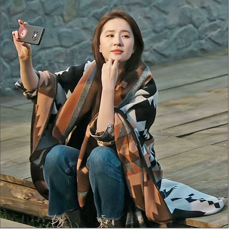 Пятно простой и продвинутый шаль большой луг