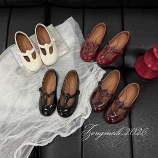 Ůͯ����Ь�＾ܛ�׈A�^�\�ں��s����Ӣ��Ů���͹Űٴ��n��ƤЬ