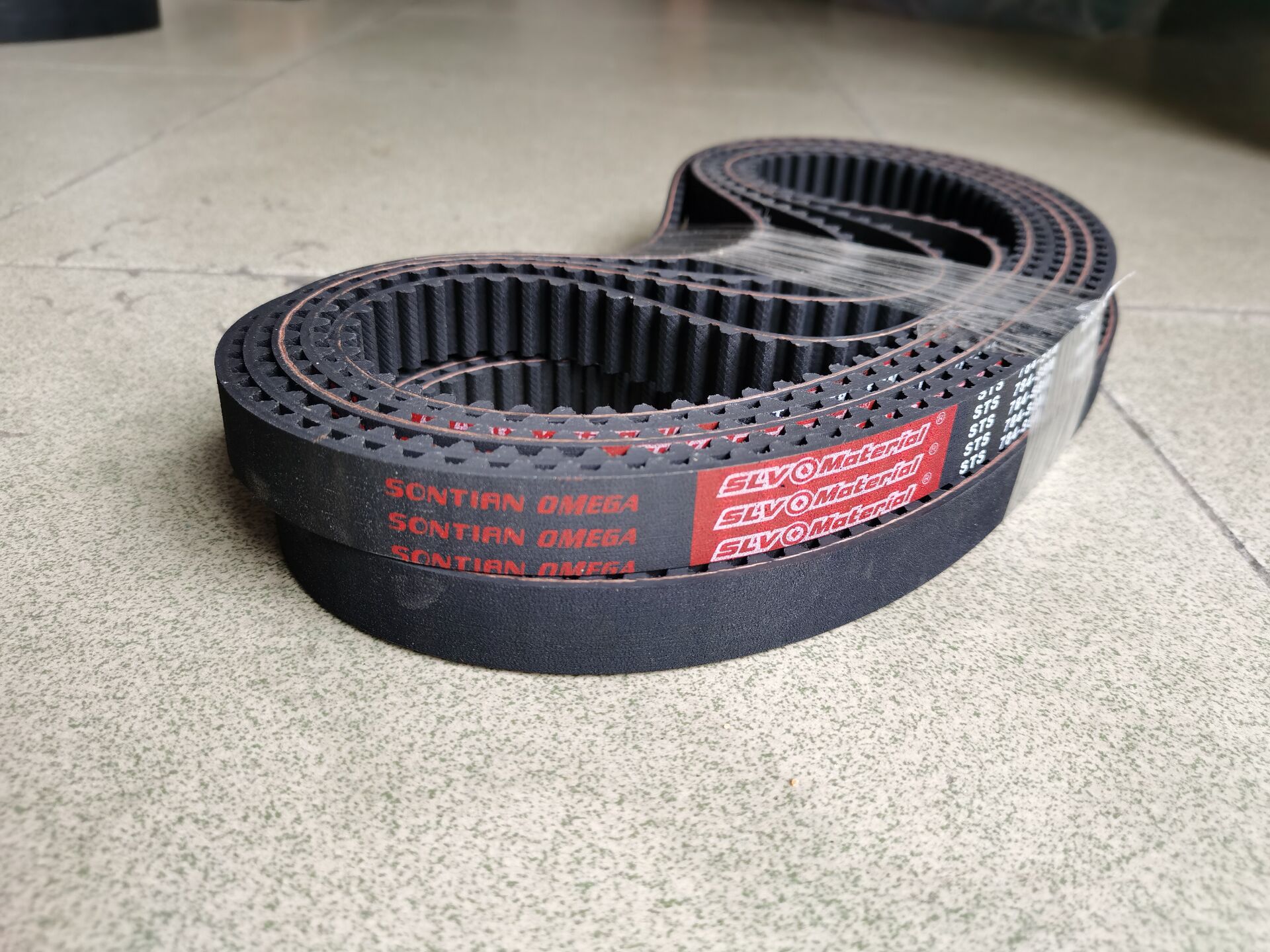 3C2B22C1618D2C277D6DDC9387AE91