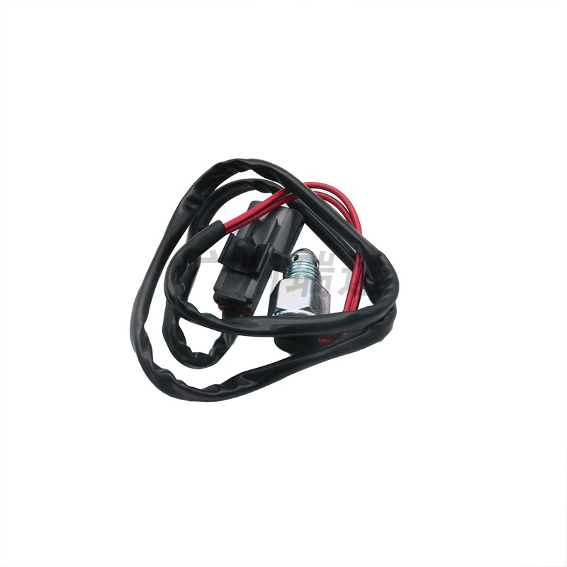 Aplicable al interruptor de luz de freno del modelo Mitsubishi MN171296 piezas de automóviles en stock al por mayor