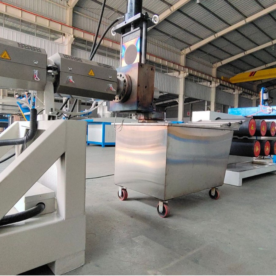 通源机械供应优质南亚麻PP PE圆扁丝拉丝制绳机组