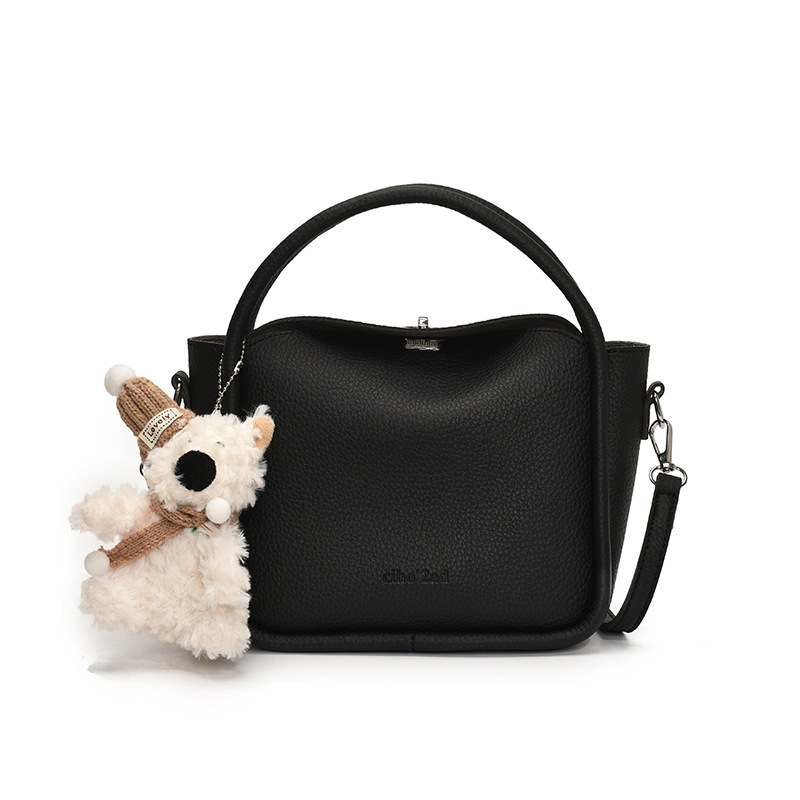 Bolso de cesta de verduras de estilo caliente de comercio exterior para mujer 2025 nuevo bolso de hombro casual simple bolso de cubo de aire occidental salvaje