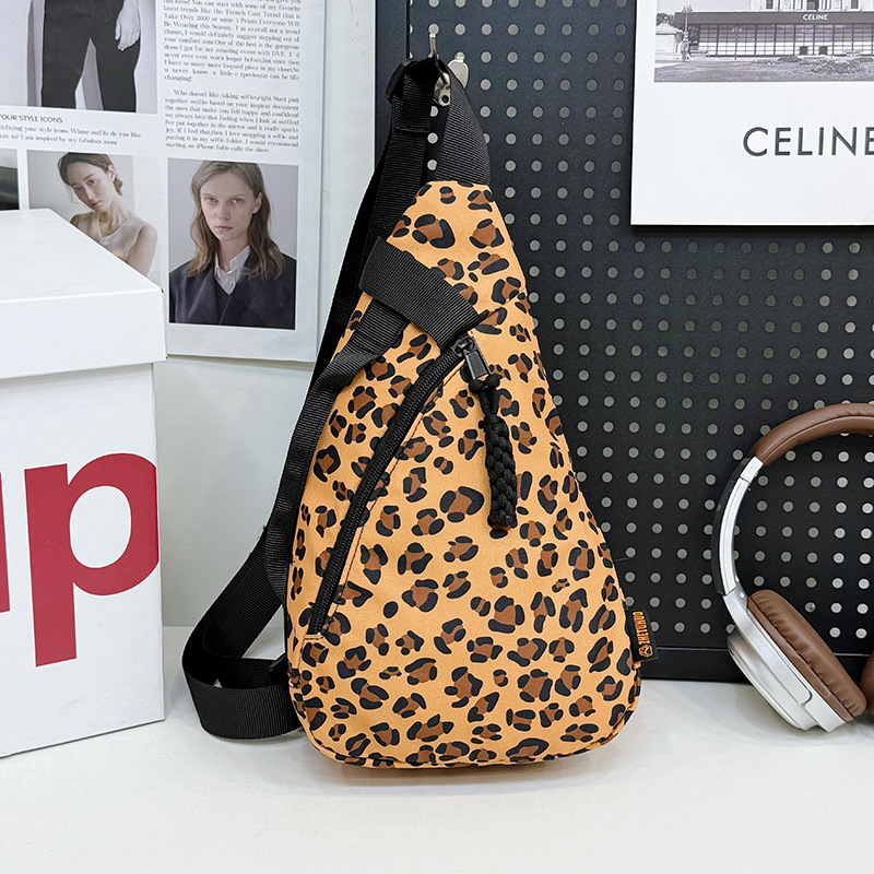 2025 primavera japonesa in-mode bolso de pecho hombre y mujer bolso de hombro deportivo casual mochila bolso de tendencia callejera