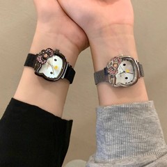 甘いクールな漫画のkittyの猫の腕時計はダイヤモンドの蝶結びのブレスレットの女性のかわいいデザイン感の個性の潮のクールな手飾りを入れます。