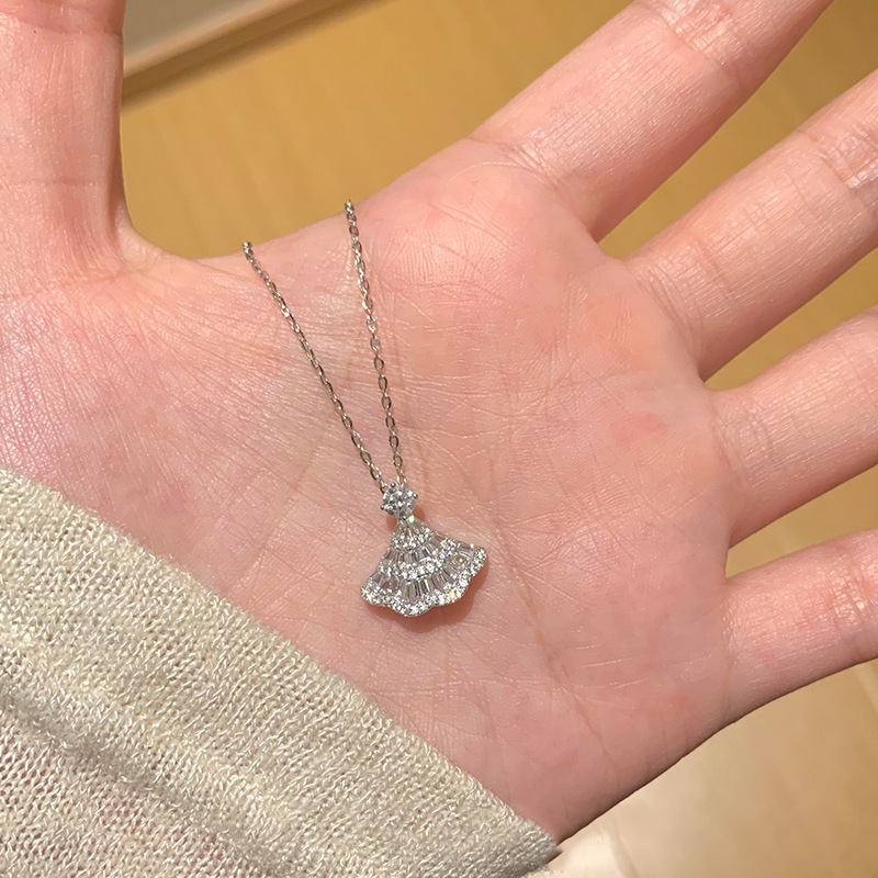 Princess's Hollow-Out Umbrella Skirt Necklace 2026 New Light Luxury Exquisite Niche Design Clavicle Chain Jewelry Customization