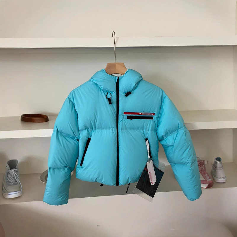 Factory Direct Sale Winter Women's Trendy Brand Warm Fluffy Casual Versatile Hooded Short Thickened down Jacket