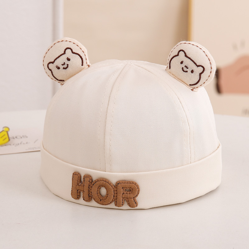 Bonito sombrero de bebé oso primavera y otoño delgado sombrero de piel de melón protector solar para hombres y mujeres, niños y niñas, mes pequeño, sombrero principal