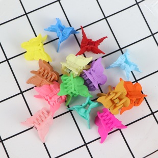 Rubber Paint Butterfly Small Claw Clip Korean Style Jewelry Exquisite Mini Children's Hair Clip Plastic Clip Frosted Children's Hair Accessories