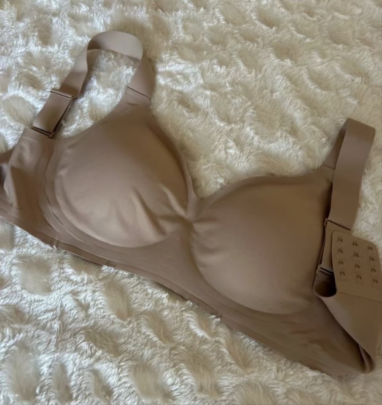 新商品の対外貿易クロスボーダーの大きいサイズの深いv下着の女性の無傷の通気性は薄いタイプのゼリーの無鋼の輪のC-Fの杯のブラジャーを集めます。|undefined