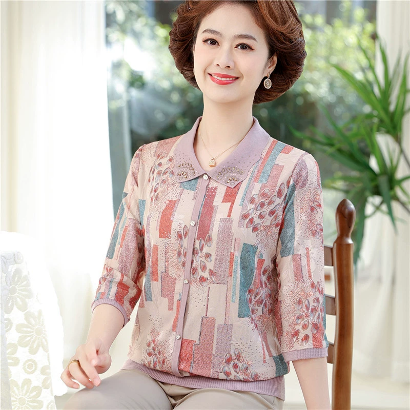 Новинка весны 2024, модный топ для мам, рубашка из ледяного шелка с рукавами три четверти, свободная нижняя рубашка для женщин среднего и пожилого возраста