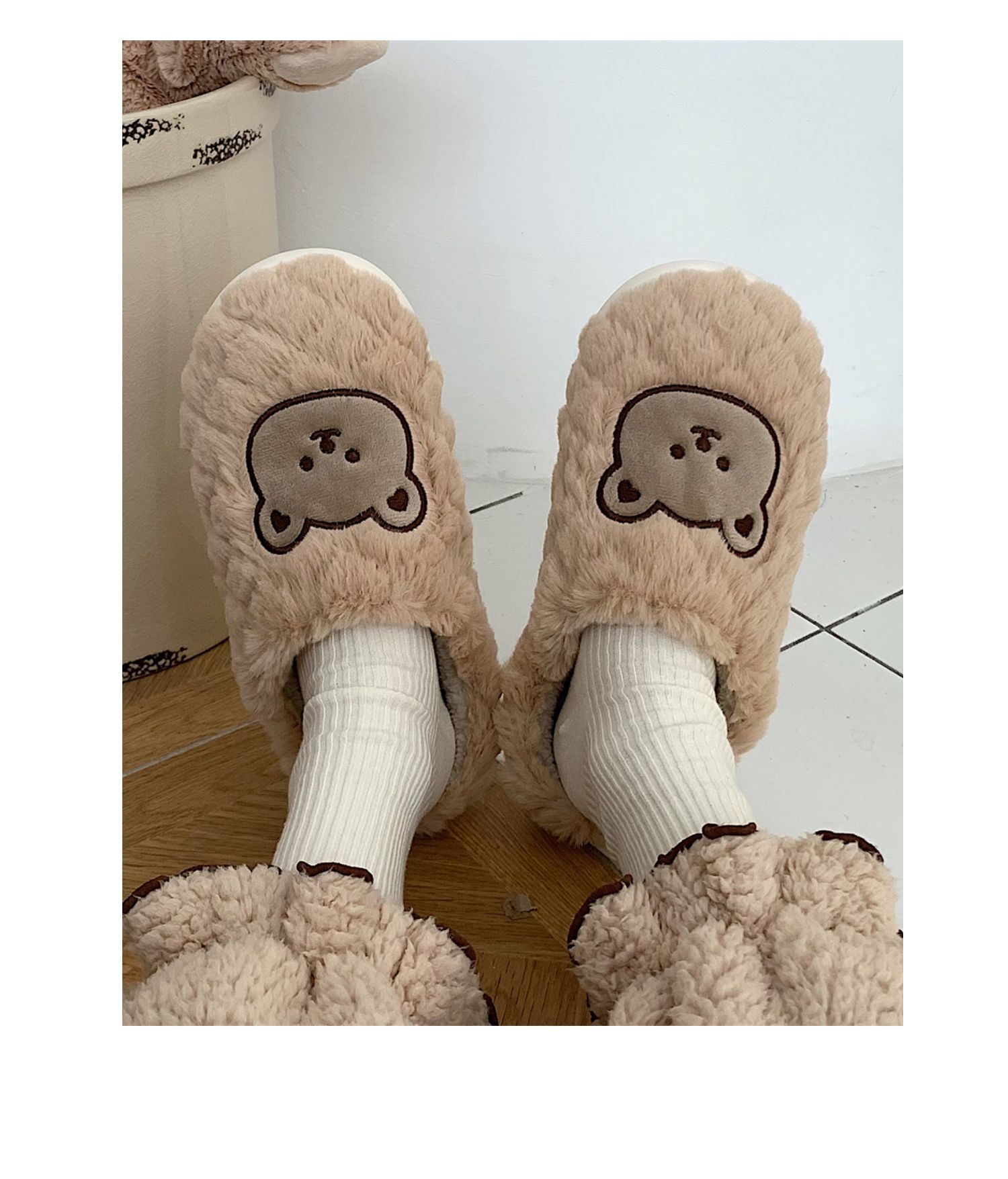 Women's Fashion Bear Round Toe Cotton Slippers display picture 14