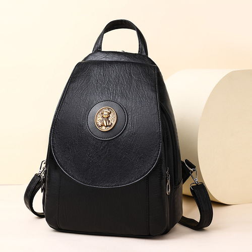 Niche design leather backpack, multi-zipper design, large-capacity, all-matching new style, girls 'daily work and shopping