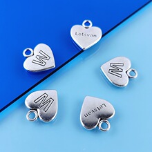1.8*1.6cm����Ͻ�diy���Ӣ����ĸW���ĹҼ�������Ʒ��׹����