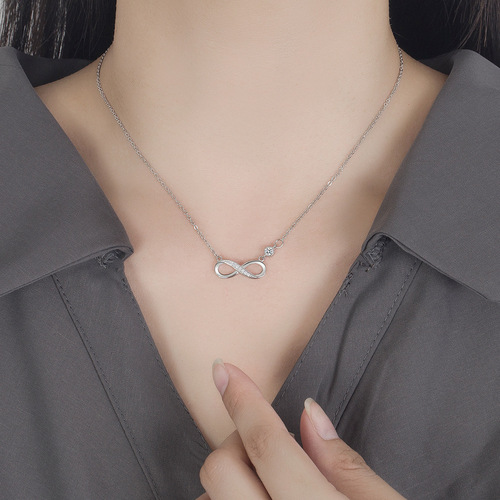 Jingdong Tmall Mobius Series Fashion Infinite Love Pendant Clavicle Chain Women's Micro-encrusted Diamond 8-Character Pendant Necklace