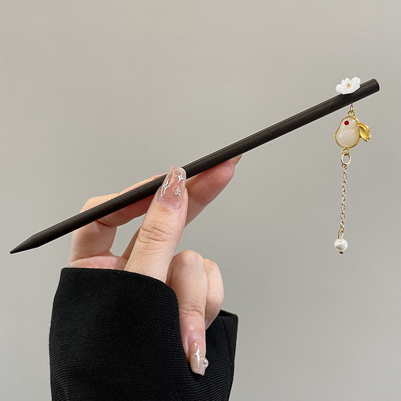 Pinzas de cabello de madera para mujeres nuevos pinzas de estilo chino de alto nivel diarios vestido de caballo de viaje antiguo sándalo bandeja de cabello pinzas de cabello tocado