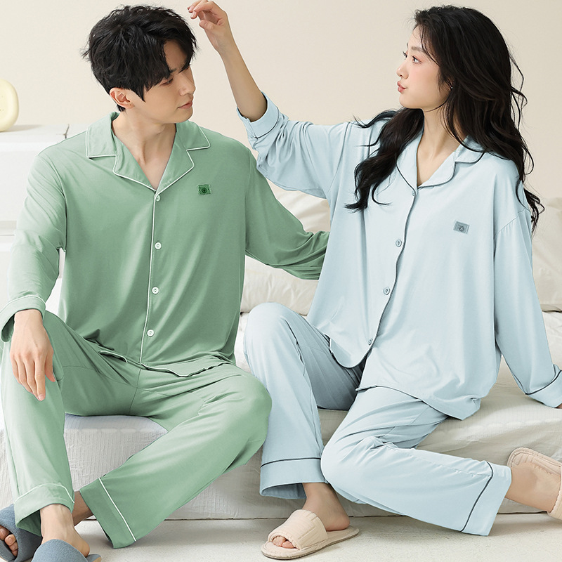 Pajama de pareja de primavera y otoño delgado moda pantalones de manga larga cardigan juvenil simple conjunto de ropa casera casual