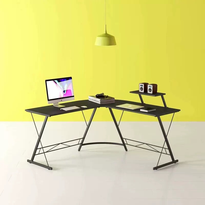 Corner L-shaped desktop computer desk for home use in small spaces, space-saving corner writing desk, simple office desk