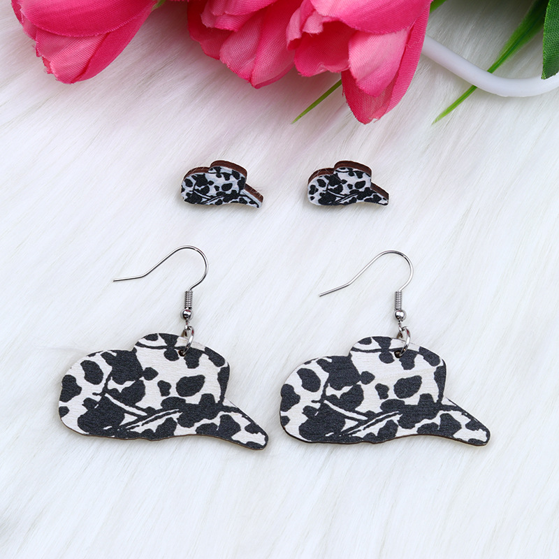 Casual Simple Style Cow Pattern Cattle Wood Printing Women's Drop Earrings Ear Studs display picture 1