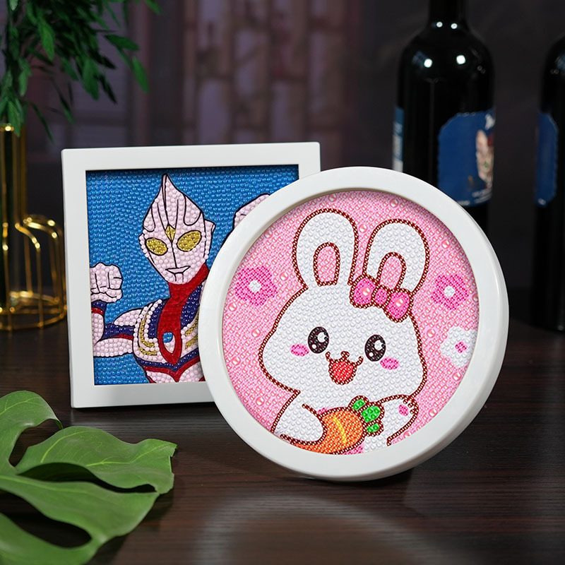 Simple PVC Plastic Diamond Painting Round Children's DIY Handmade Picture Frame White Square Oil Painting Stick Photo Frame Simple PVC Plastic Diamond Painting Round Children's DIY Handmade Picture Frame White Square Oil Painting Stick Photo Frame
