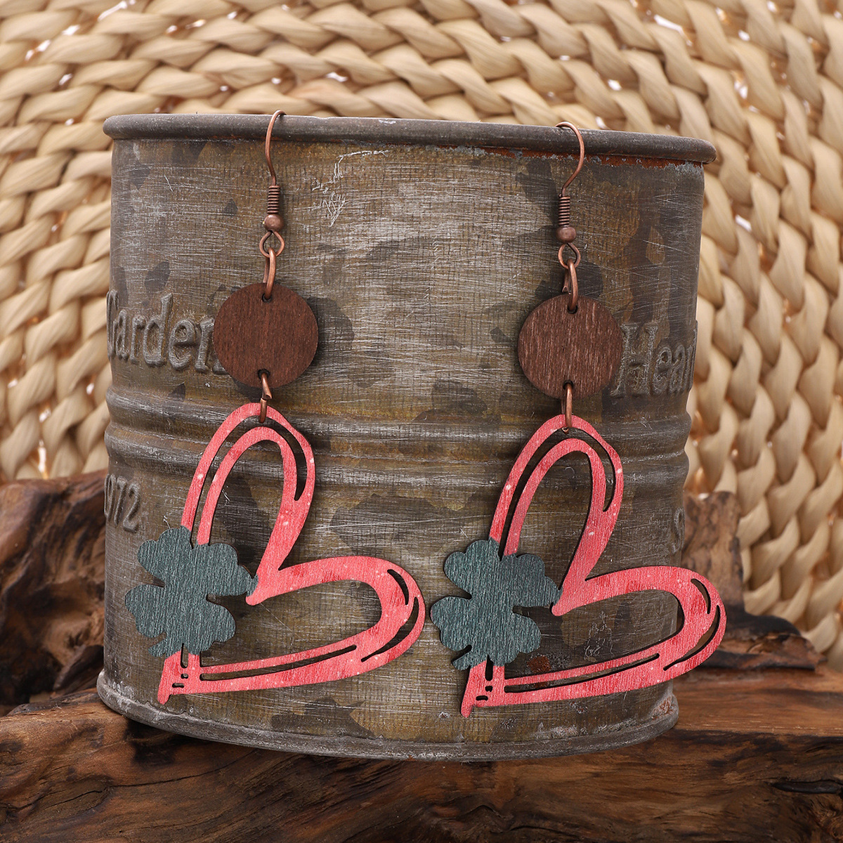 1 Pair Simple Style Heart Shape Printing Wood Drop Earrings display picture 2