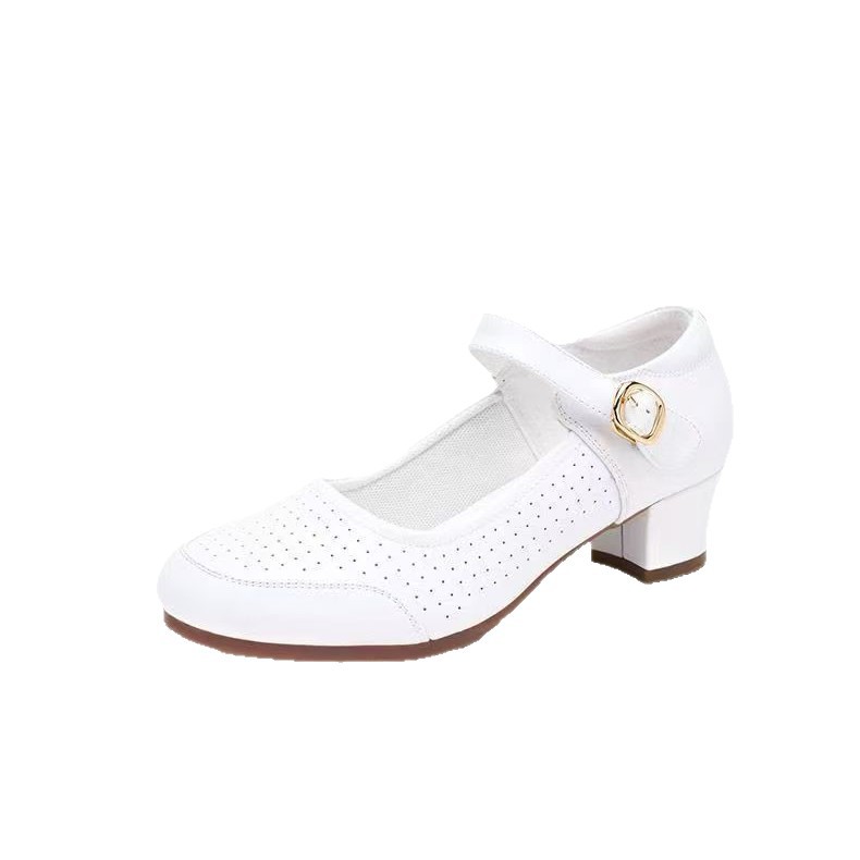 2026 primavera y verano nuevos zapatos de baile blancos de tacón alto zapatos de baile cuadrados suaves zapatos de baile de baile de camaradería zapatos de madre de tacón bajo