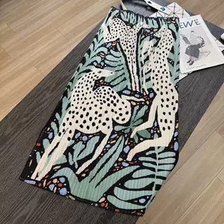 褶家-褶皱时尚印花半身裙女2026夏季新款高腰显瘦半身裙26018-129