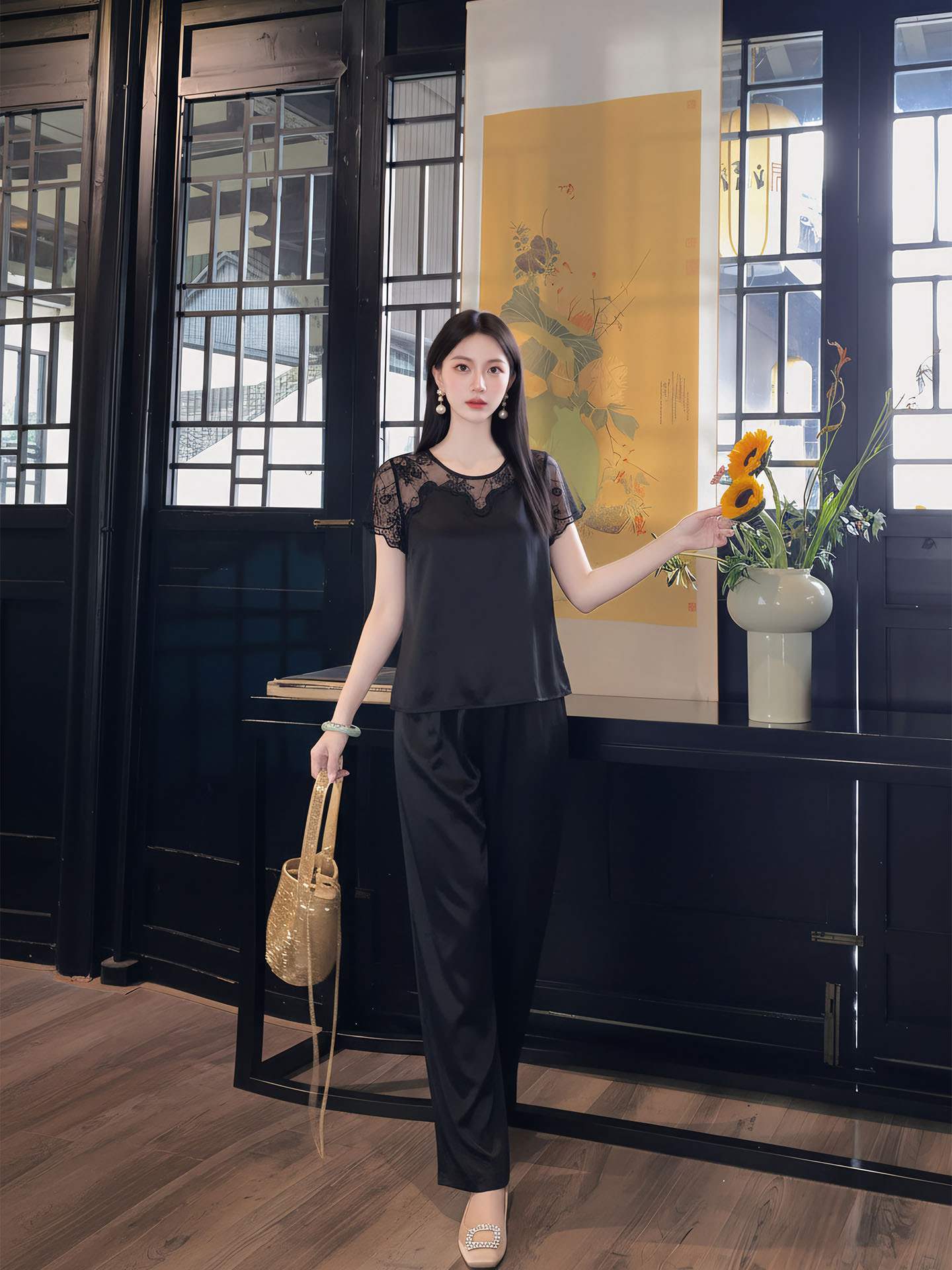 Áo sơ mi nữ cổ V ren hoa thêu phong cách Trung Quốc mới — Đen cao cấp, màu trắng ngà