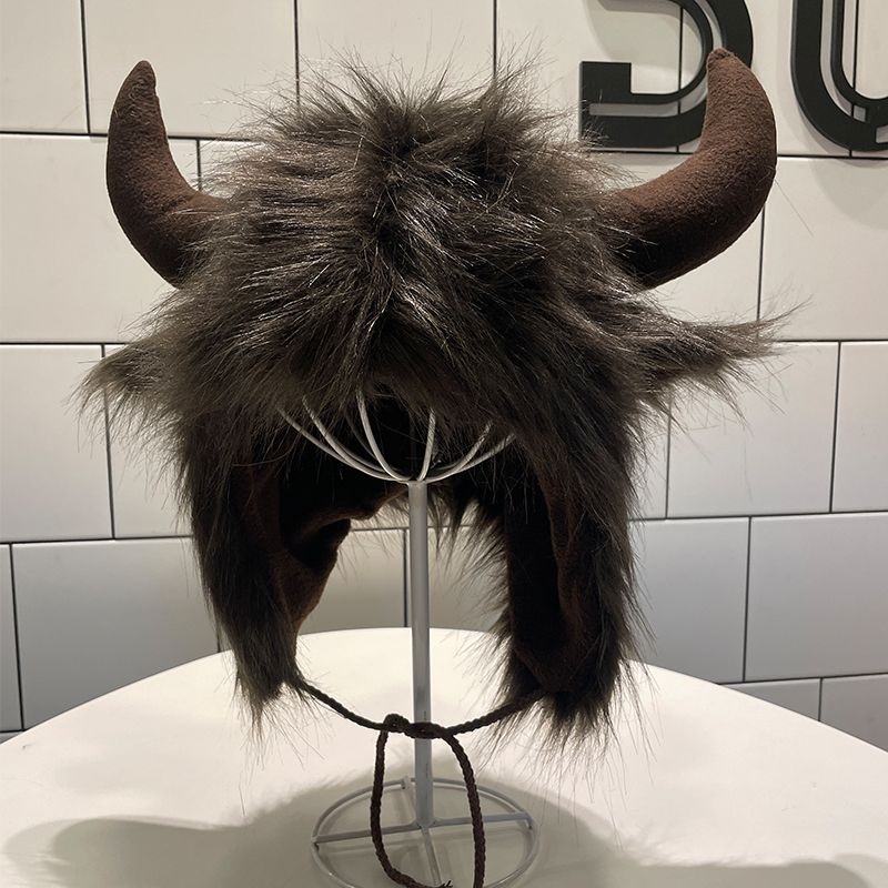 Toro Demon King Sombrero con forma de cuerno, peludo, sombrero Lei Feng, hombres y mujeres, gorro de oreja cálido de invierno más sombrero de algodón de ciclismo grueso de terciopelo