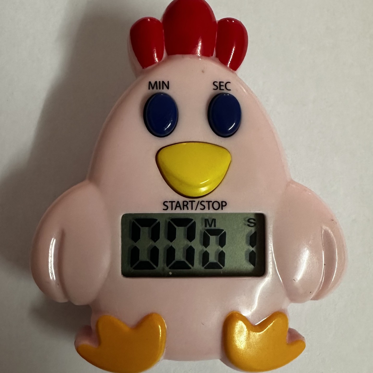 배터리가 포함된 핑크 모델