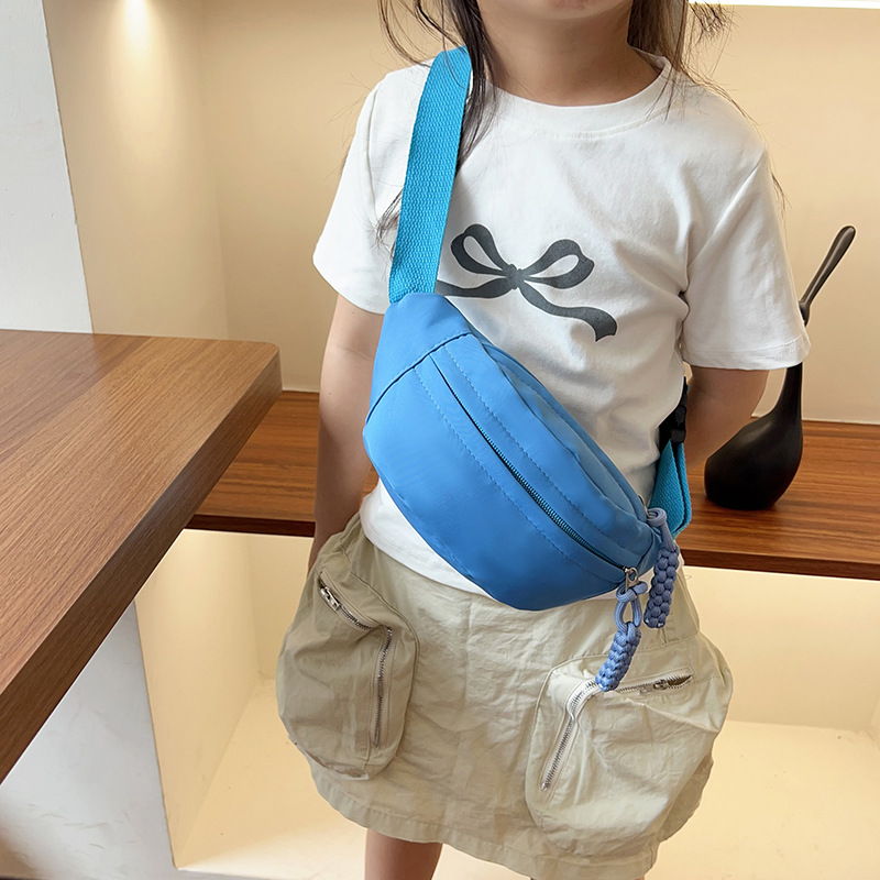 Andralyn Solid Color Minimalist Korean Casual Chest Bag for Spring and Summer New Trendy Instagram Single Shoulder Crossbody Outdoor Bag_voghion.com