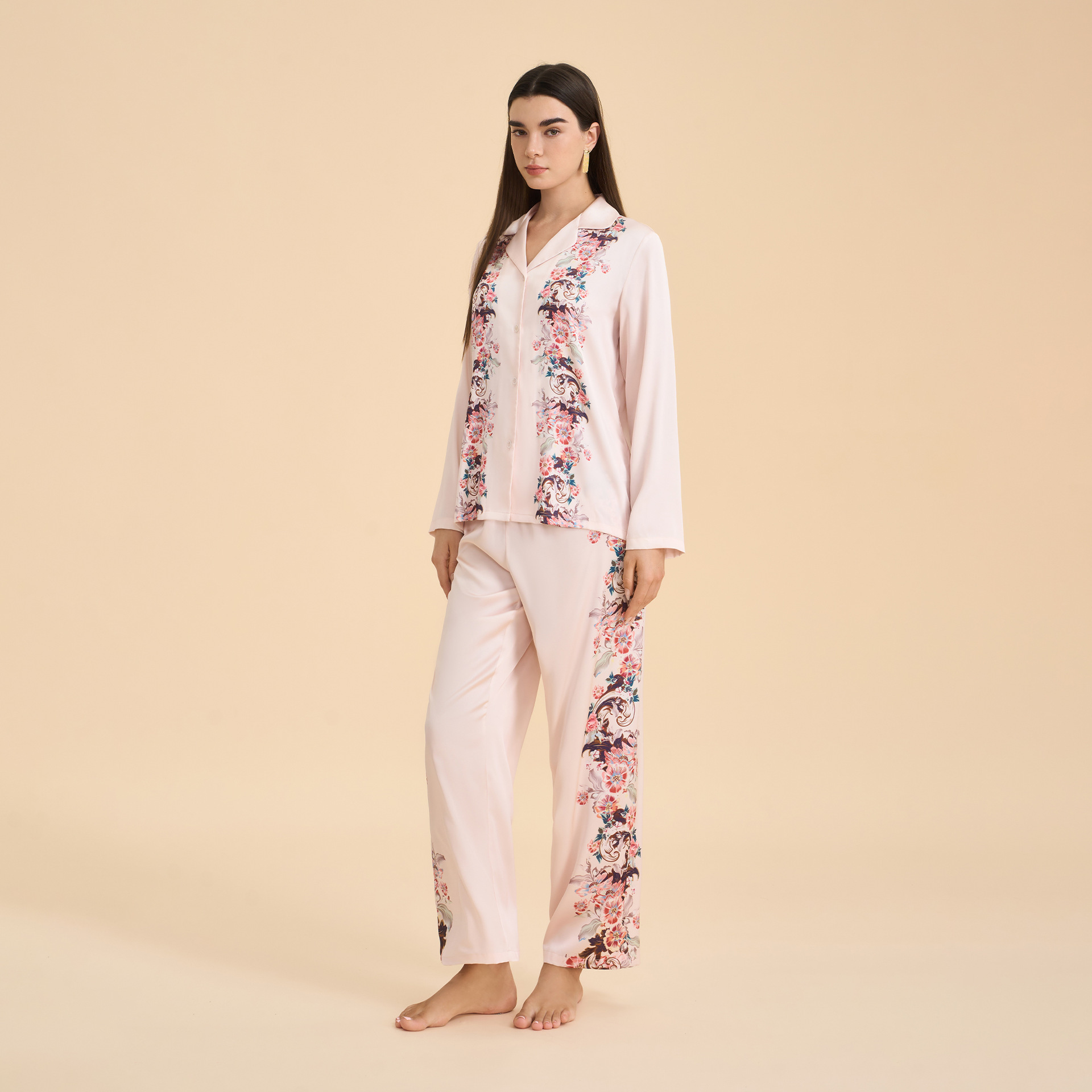 Conjunto de Pijama de Satén para Mujer TZ3999 de Chifón con Estampado y Cuello Solapa para Casa y Exterior