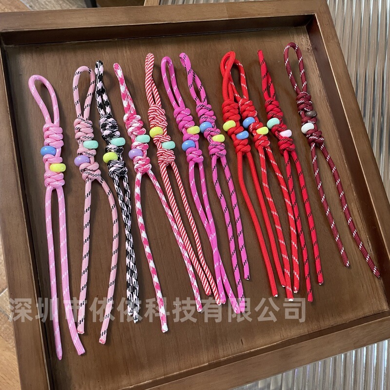 miu系彩色包包编绳挂件时尚车钥匙扣挂饰金刚结手工彩珠编织挂绳|undefined
