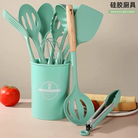 蛋糕模;防烫手套;烹饪勺铲