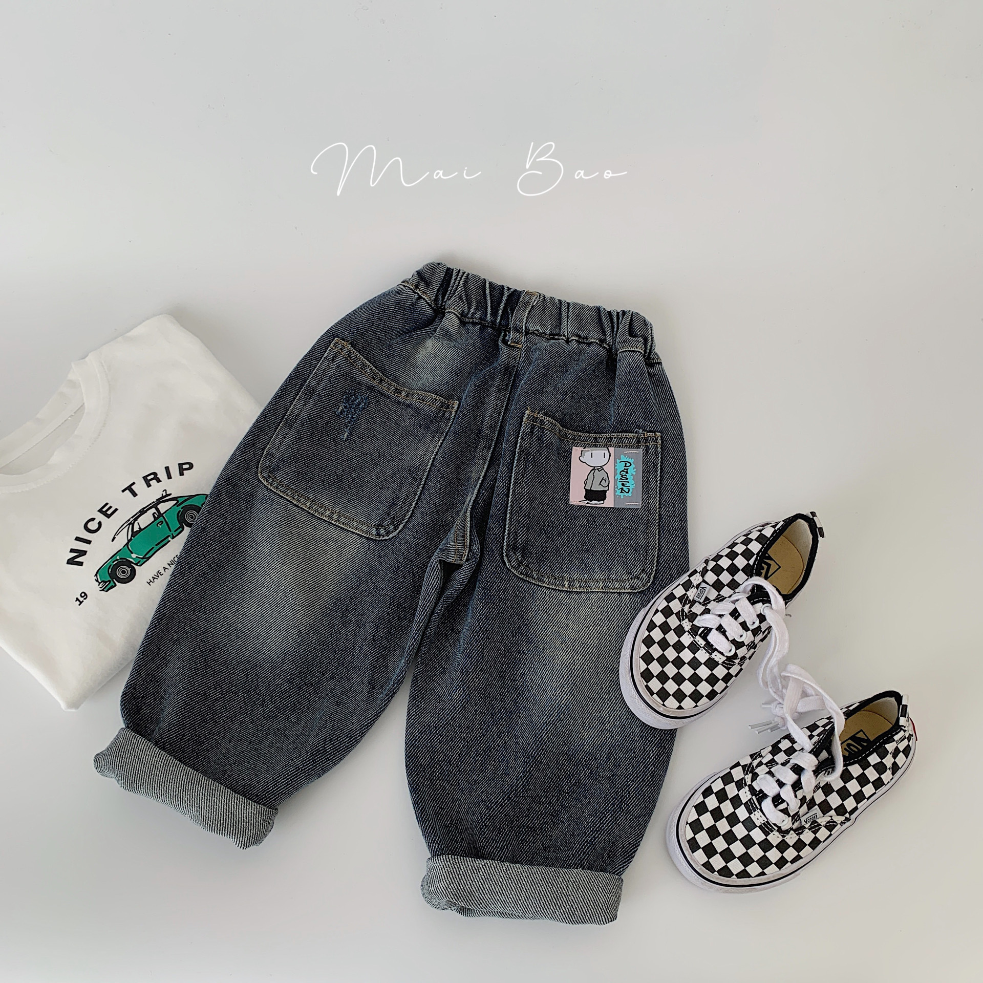 Maibao ropa para niños 2024 primavera nuevos Jeans a juego para niños etiqueta Coreana de dibujos animados pantalones casuales guapos moda