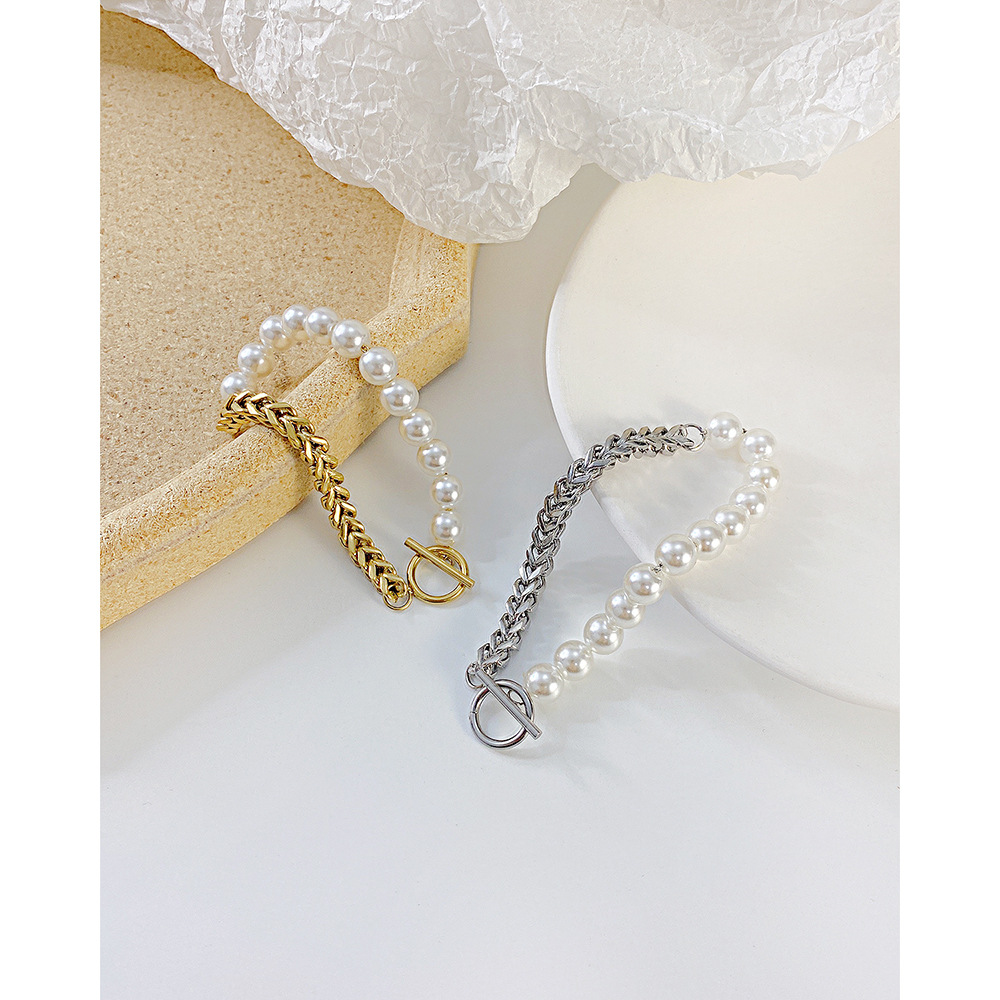 Niche Personality Stitching Chain Pearl Ot Buckle Stainless Steel Bracelet Women display picture 5