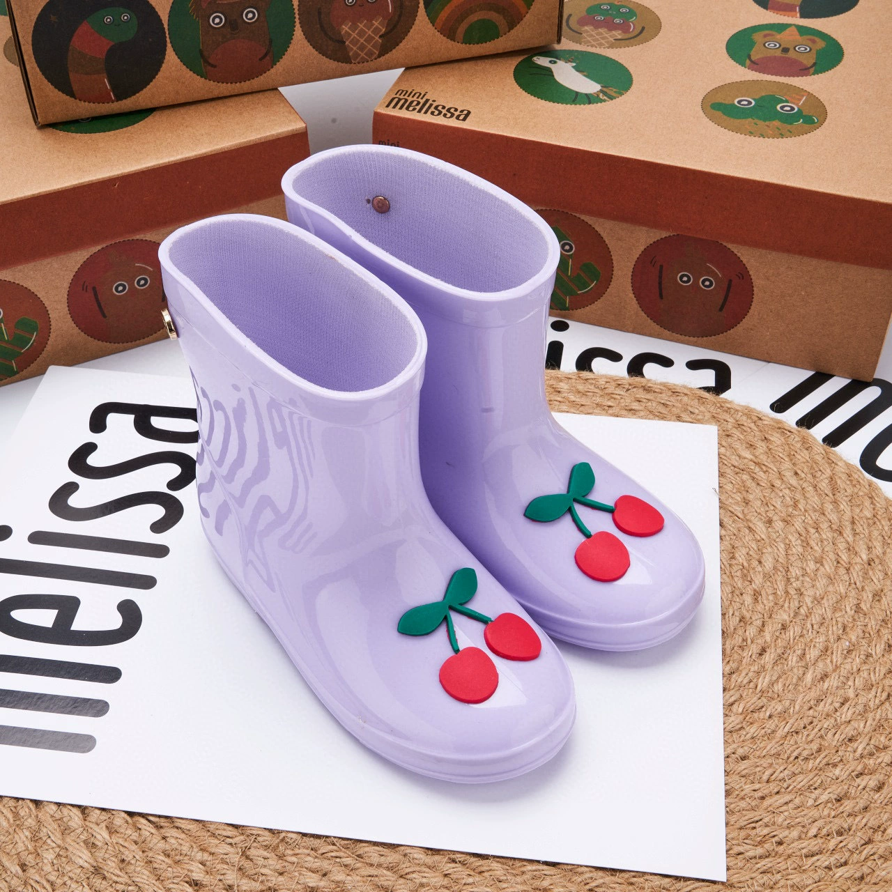 Новые резиновые сапоги Melis*a 2024, модель «вишня», нескользящие, водонепроницаемые.