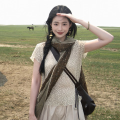 川西旅游棉麻围巾女大西北新疆草原薄款复古文艺丝巾民族风长披肩