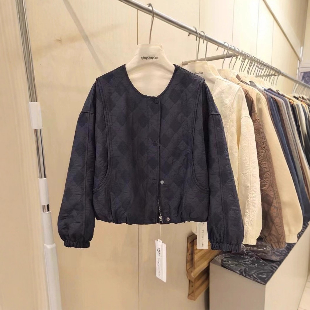 10/24 提花刺绣阔版休闲棉服