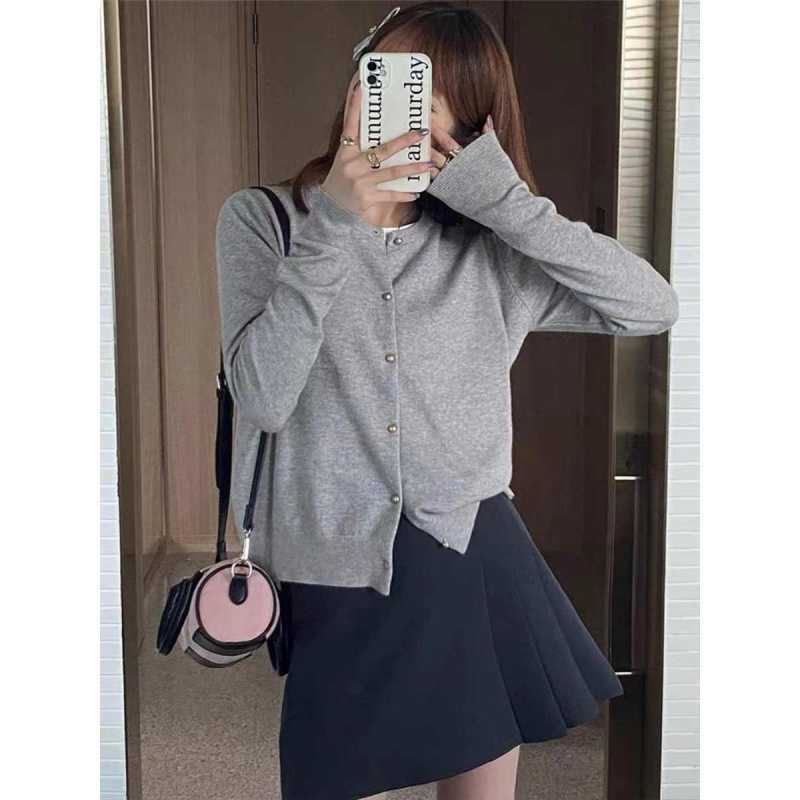 New Solid Color Single-Breasted Long-Sleeve Knitted Cardigan for Women, Early Spring Loose Slimming Sweater, Soft Versatile Top