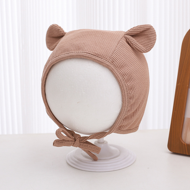 Sombreros para bebés primavera y otoño pequeños meses bebés simple sombrero de protector de orejas de color sólido lindo estilo de orejas gorra de algodón