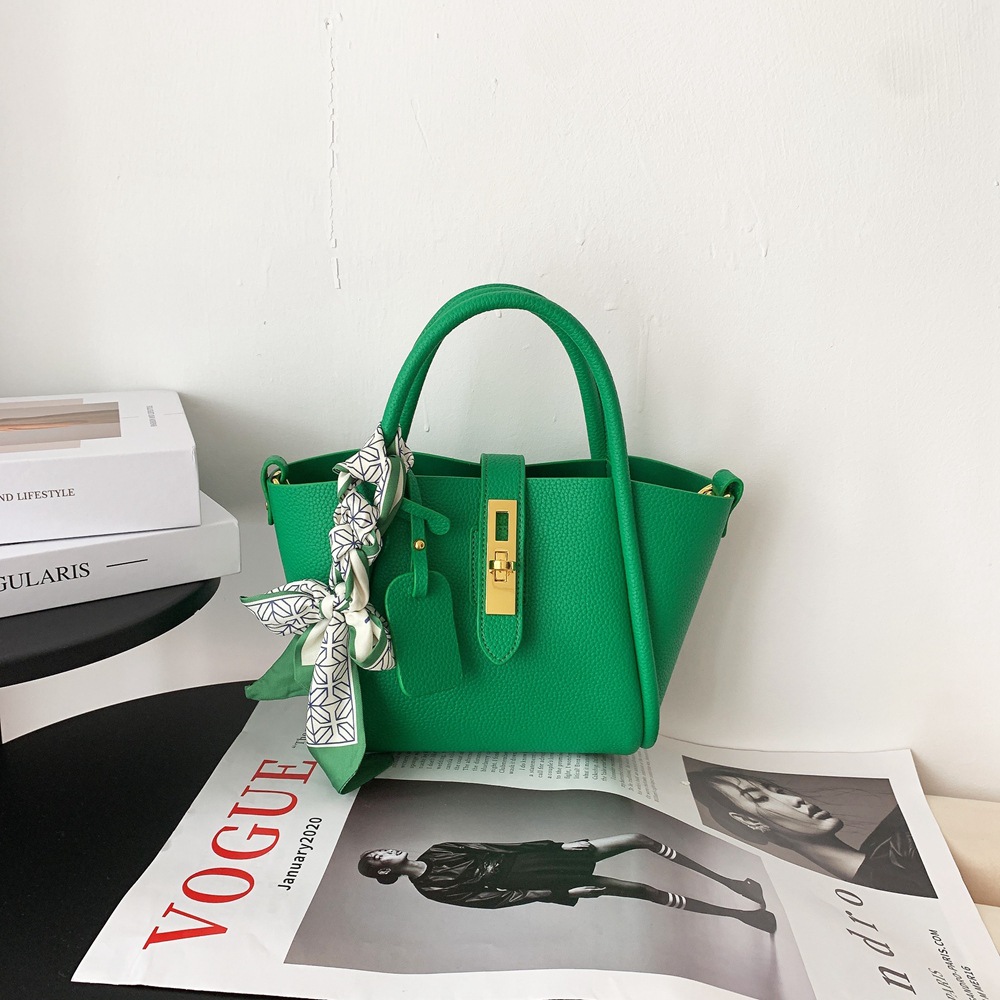 Niche Luxury Bucket Bag Genuine Leather Women's New Cowhide Crossbody Bag Versatile Handbag Shoulder Bag 8113 - Thumbnail 7