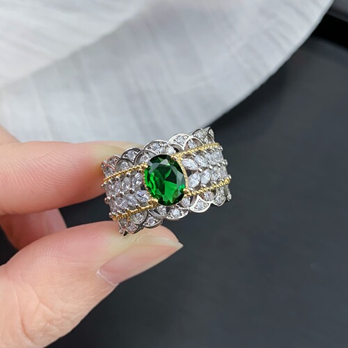 Foreign trade retro palace style hollow pattern women's two-color gold high-definition jewelry lace imitation emerald pigeon egg ring