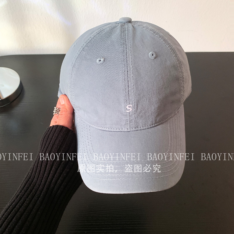 Sombrero de béisbol rosa de letras para mujeres con tapa suave, bordes anchos, cara grande, gorra de lengua de pato, gorra coreana, gorra de cabeza grande