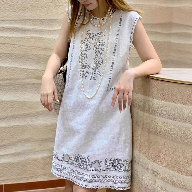 法式高级感白色苎麻印花无袖背心连衣裙女夏季新款洋气百搭棉麻裙|undefined
