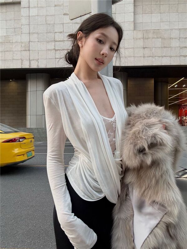 180g modal lace lace stitching fake two-piece swing collar T-shirt long sleeve slim-fit design pure desire top 180g modal lace lace stitching fake two-piece swing collar T-shirt long sleeve slim-fit design pure desire top